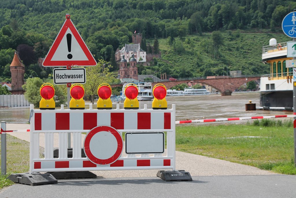 Die Gefahr des Hochwassers steigt auch im Nibelungenland – aufgrund von vermehrten Unwettern, wie der Deutsche Wetterdienst in einer Studie herausfand. Foto: pixabay.com